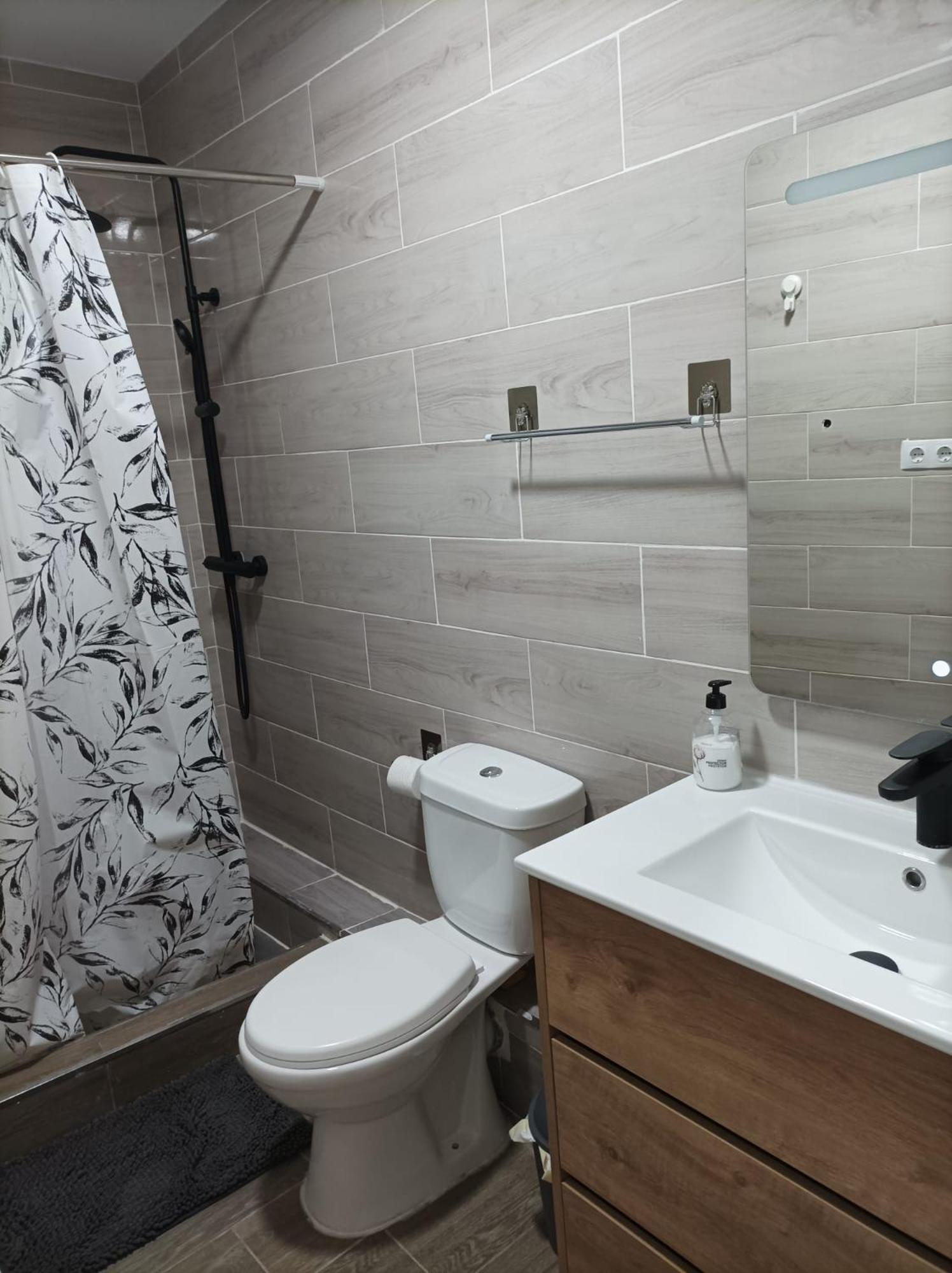 Alojamiento Alisson Apartment Вилена Екстериор снимка